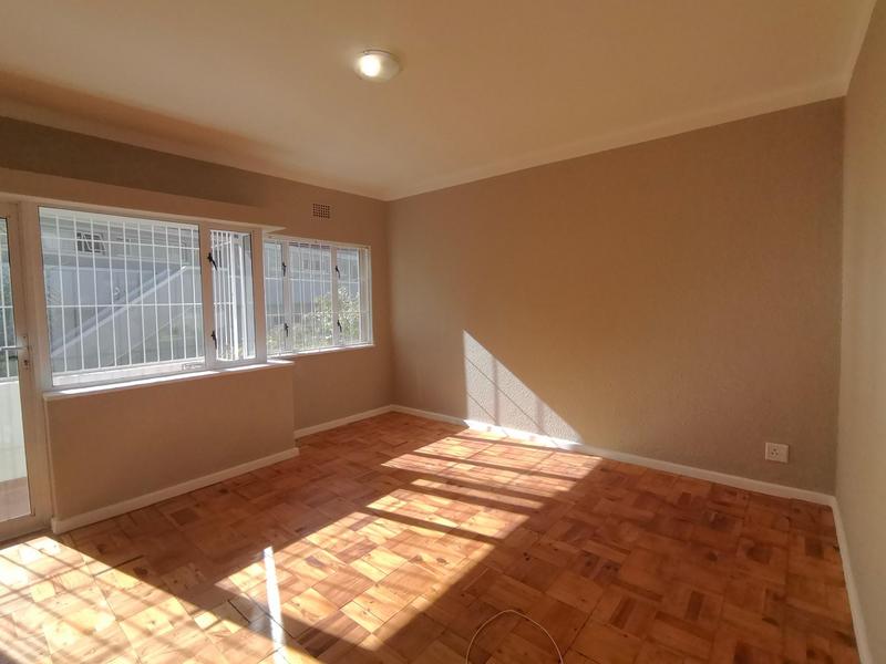 To Let 1 Bedroom Property for Rent in Vredehoek Western Cape